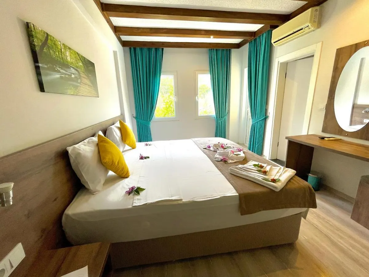 Guenes Boutique Hotel - Oludeniz Fethiye
