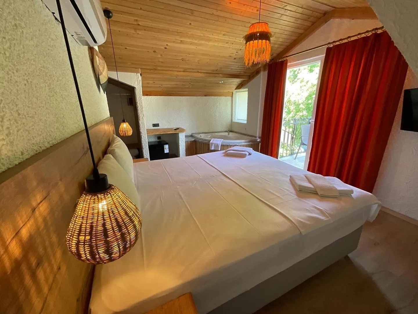 Guenes Boutique Hotel - Oludeniz Fethiye
