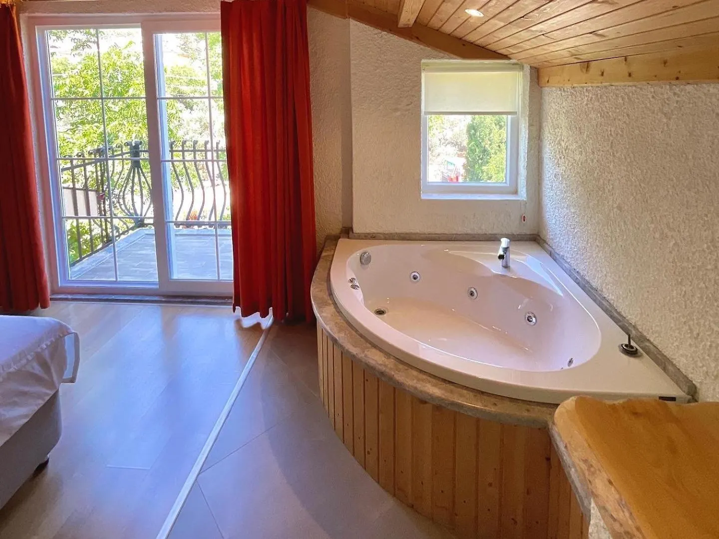 Guenes Boutique Hotel - Oludeniz Fethiye Turkey