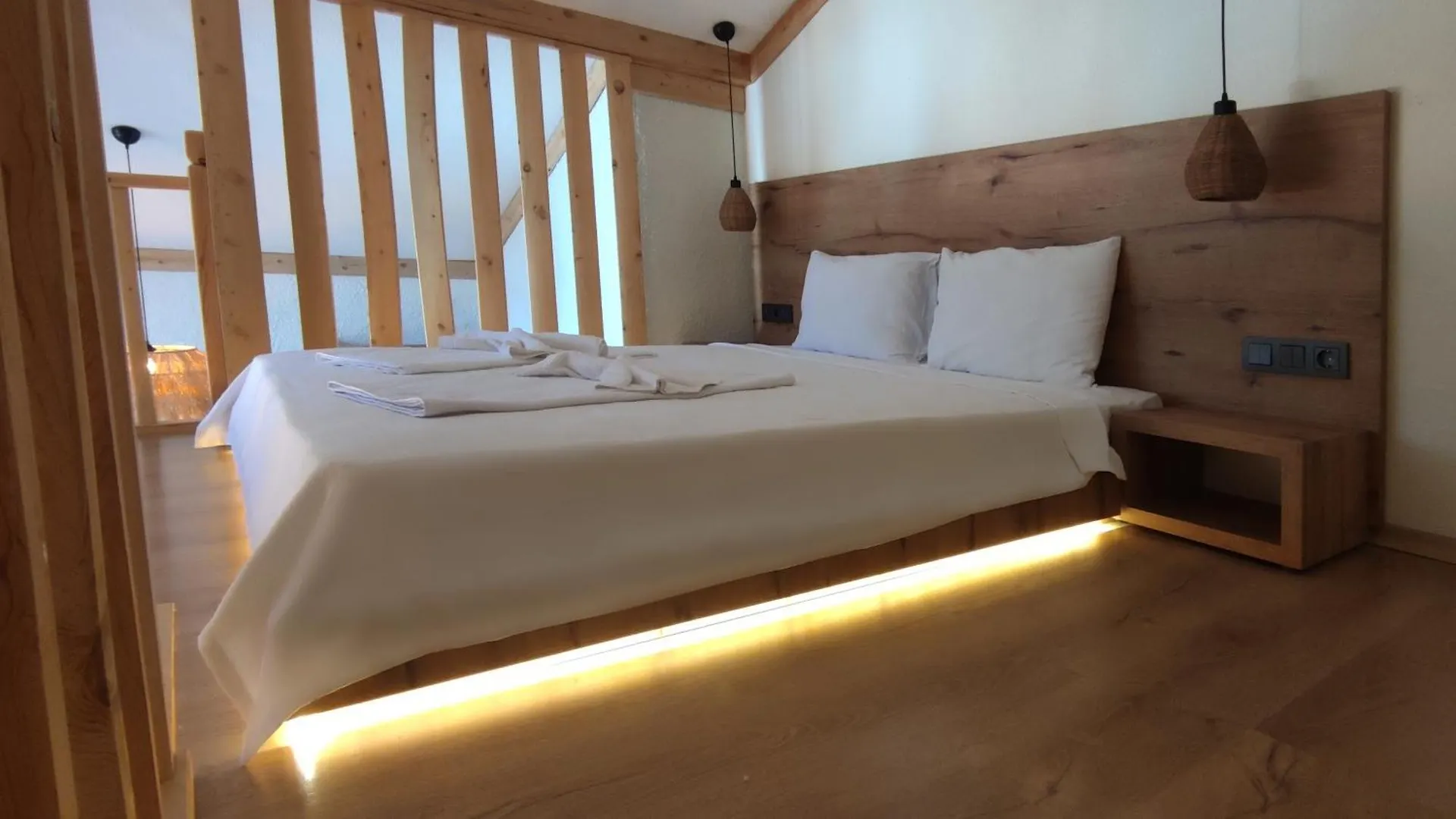 Guenes Boutique Hotel - Oludeniz Fethiye