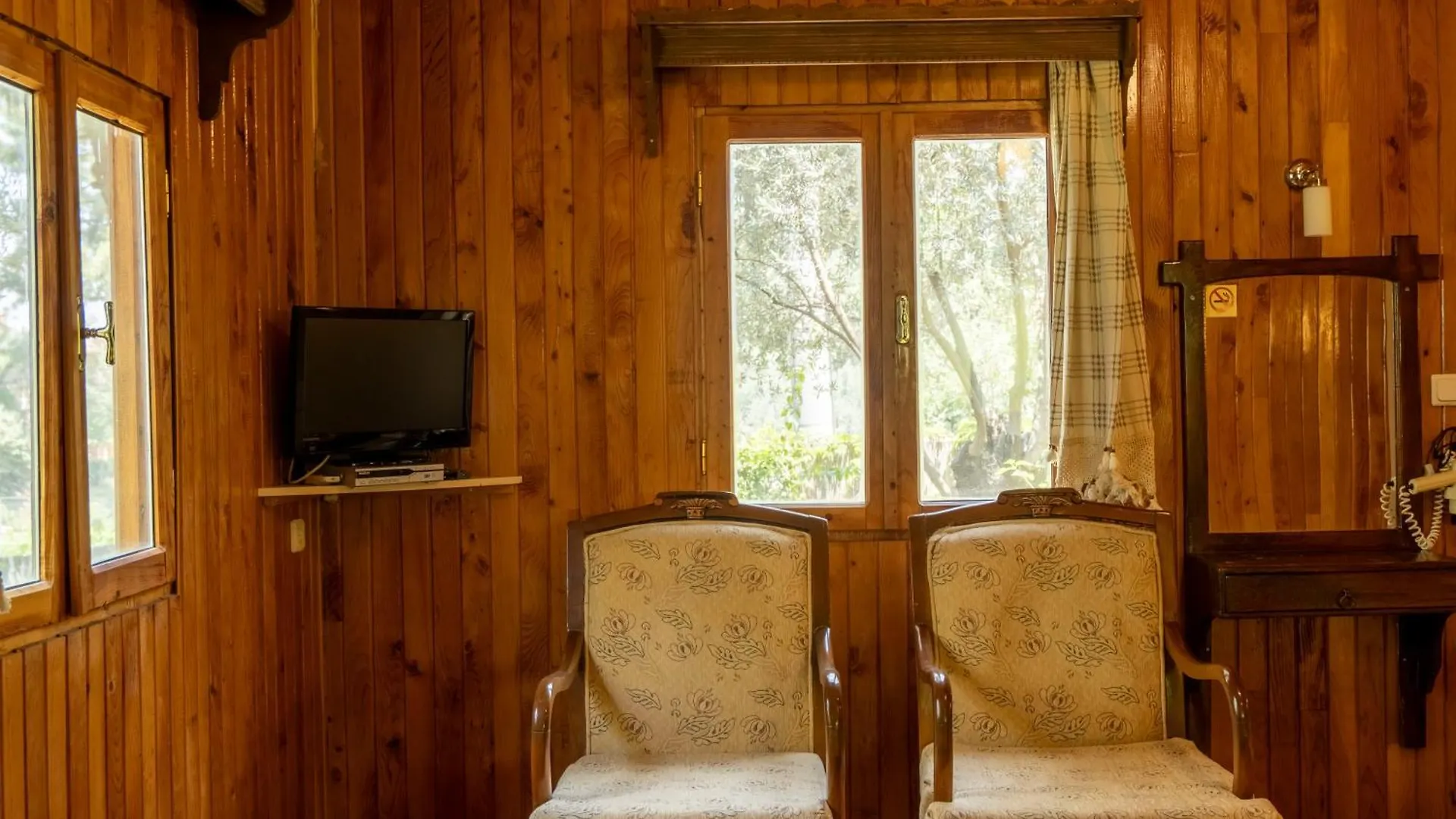 Guenes Boutique Hotel - Oludeniz Fethiye 3*,